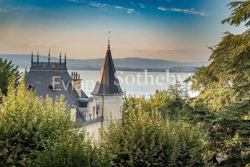 Appartement d'exception face au port d'evian les bains - photo 2