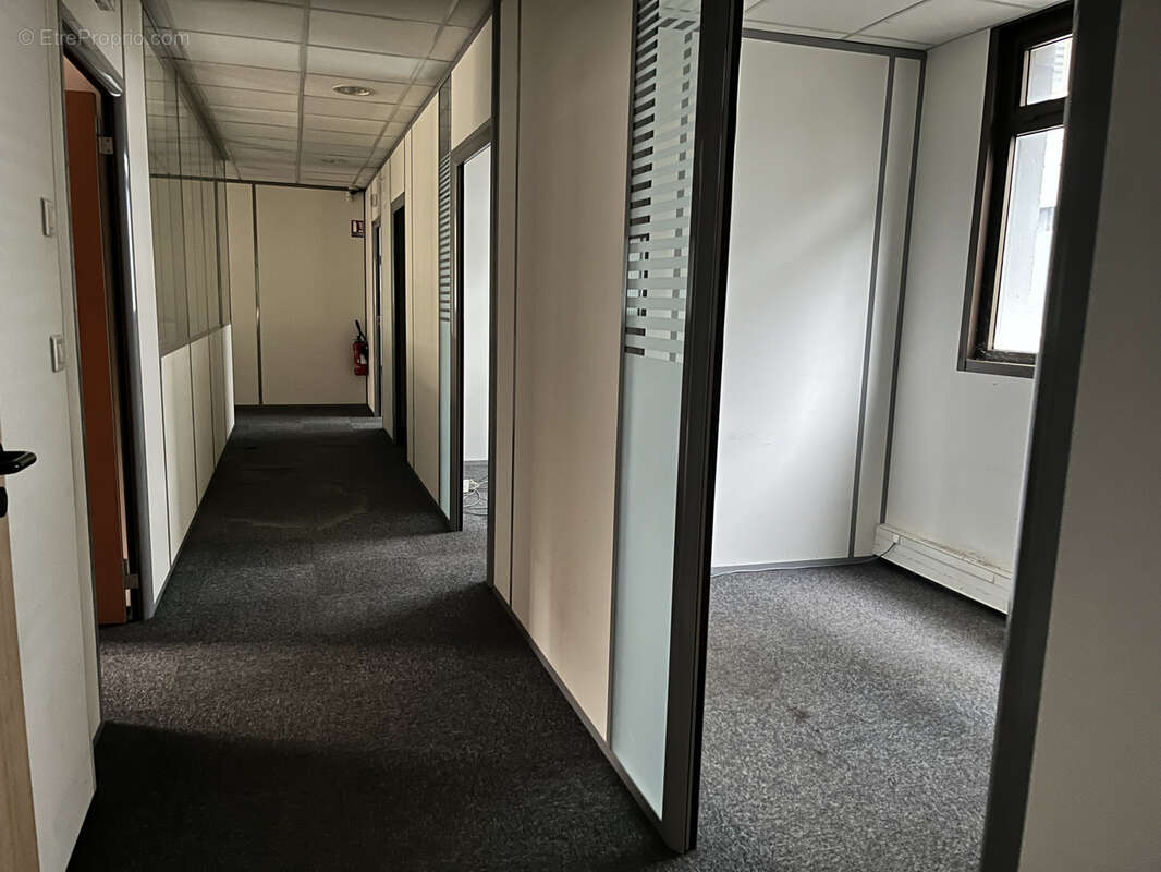 Commerce à SAINT-ETIENNE