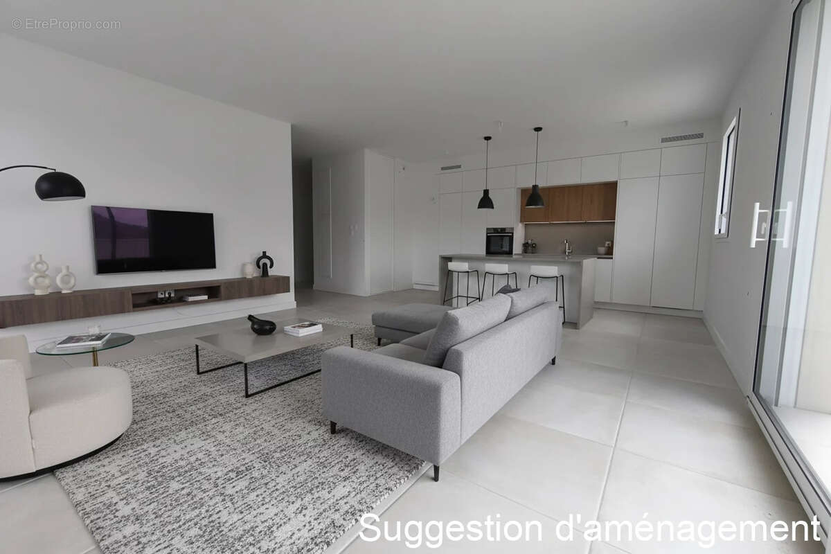 Appartement à PUSIGNAN