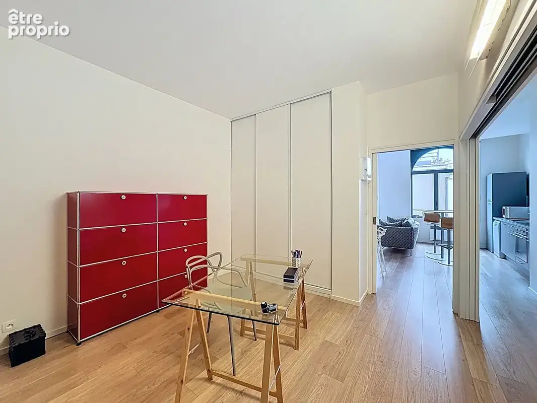 Vieux-Lille  Appartement - 65 m2 - 2 chambres - photo 9