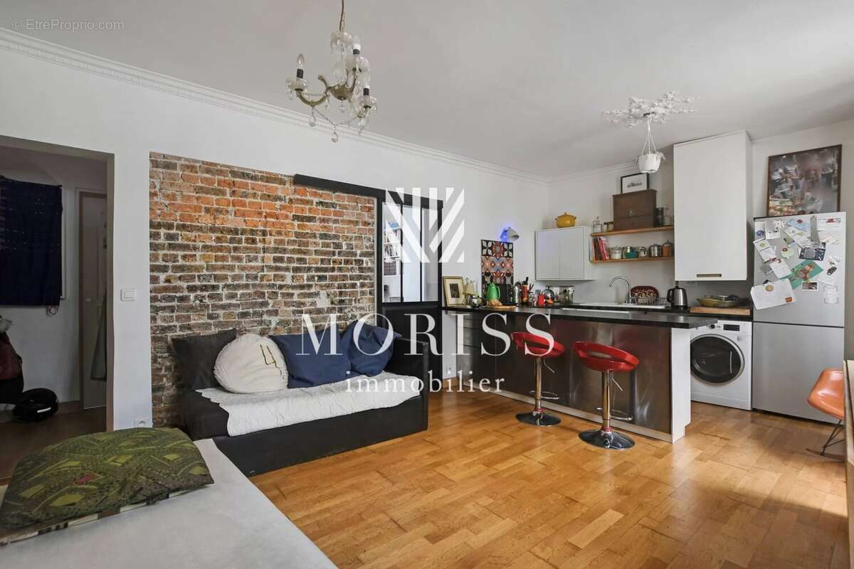 Appartement à PARIS-9E