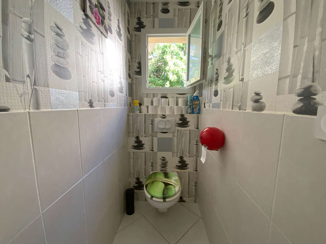 AUXY - Pavillon plain pied de 97 m² hab. (3 chambres). - photo 7