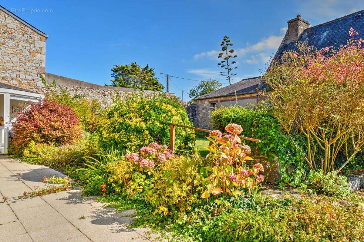 Maison à TREBEURDEN