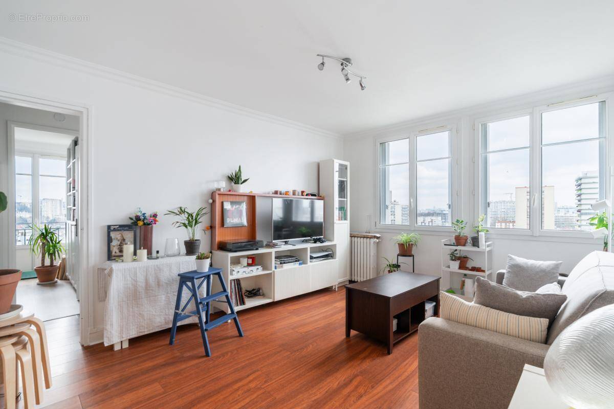 Appartement à IVRY-SUR-SEINE