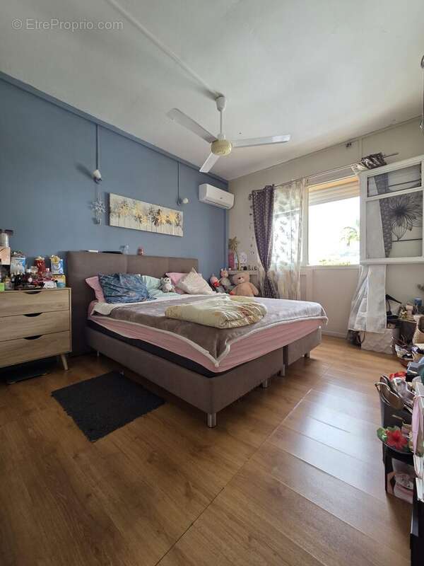Appartement à SAINT-DENIS