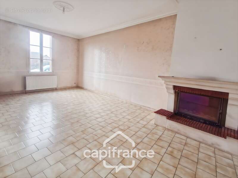 Maison à RUILLE-SUR-LOIR