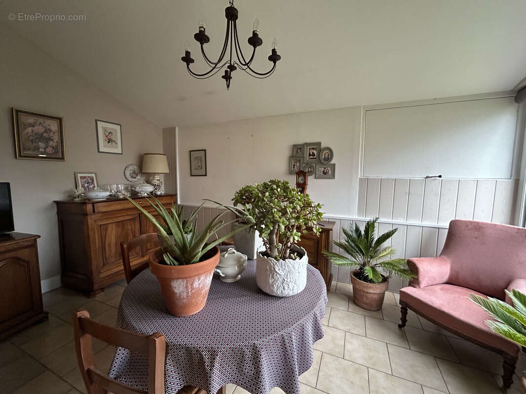 Maison à LA POTERIE-AU-PERCHE