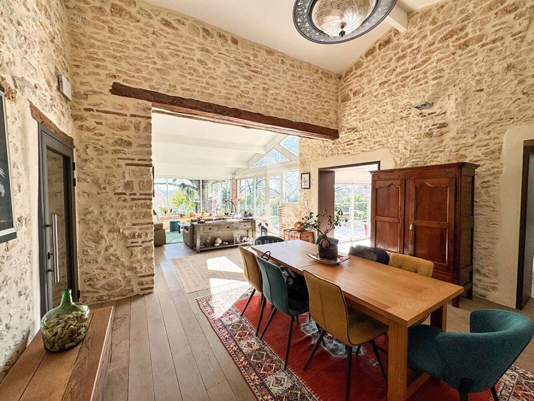 Maison de caractère 250m² Puygouzon - photo 4