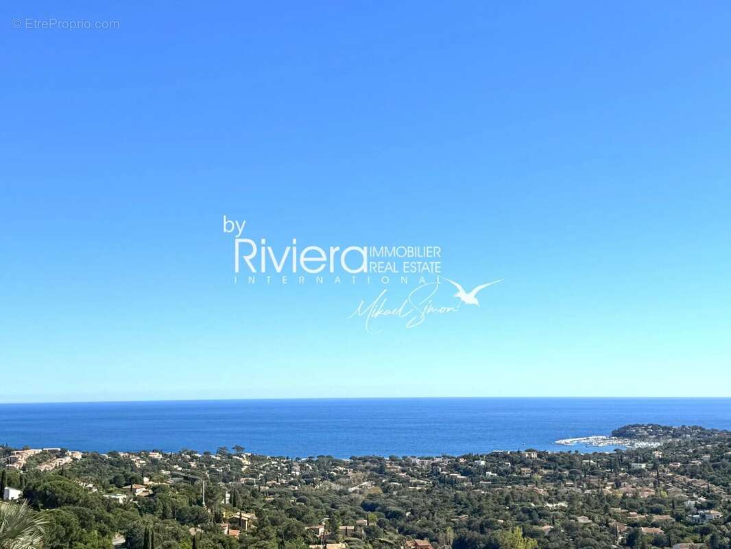 Maison à CAVALAIRE-SUR-MER