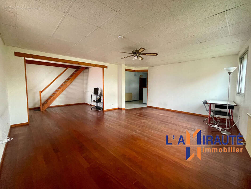 Appartement à HOUILLES