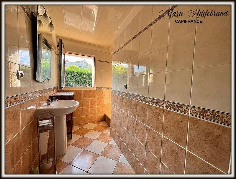 Maison avec jardin SANS VIS-À-VIS – centre village – 2 ch + bureau - photo 11
