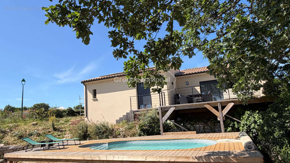 Maison récente 125 m2 avec pisicne et garage - photo 4