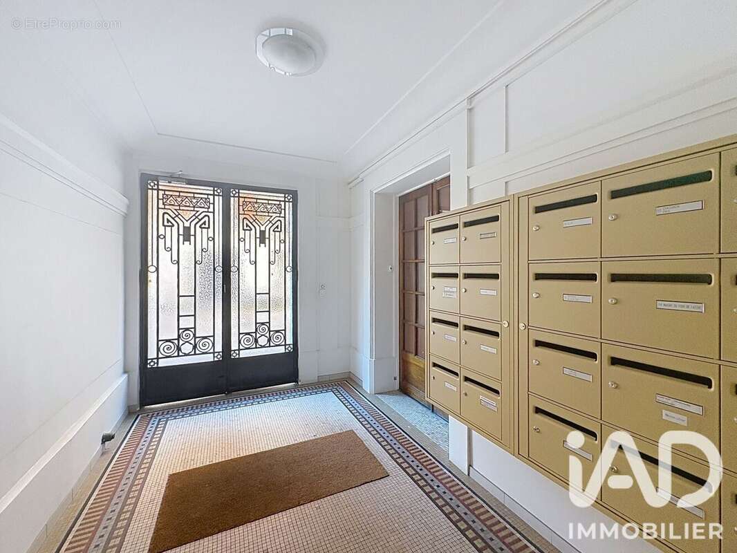 Photo 7 - Appartement à ASNIERES-SUR-SEINE