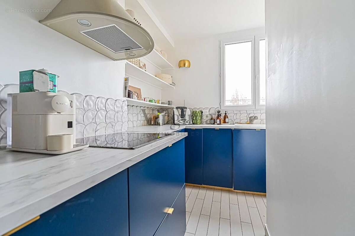 Appartement à CHARENTON-LE-PONT
