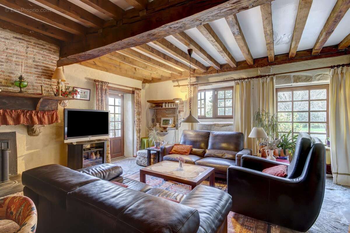 Maison à SAINTE-MARIE-DE-GOSSE