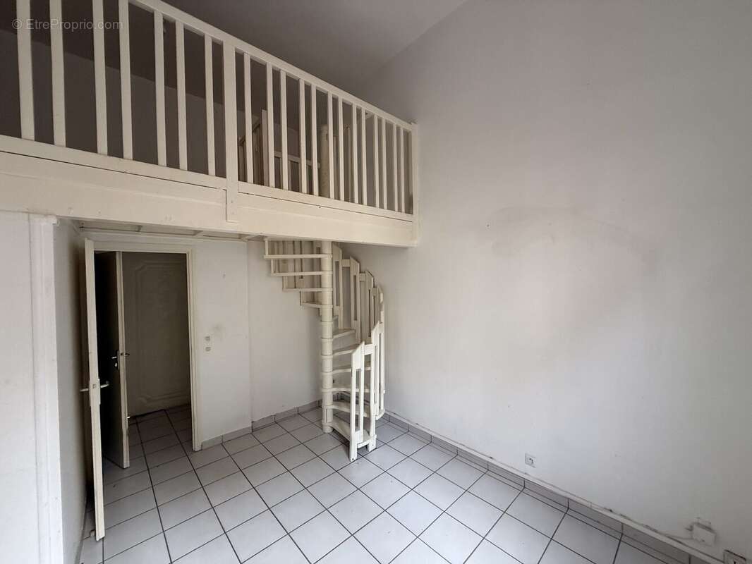 Appartement à OULLINS