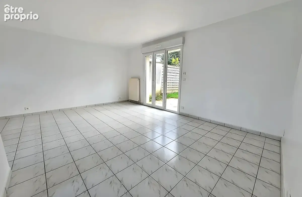 Maison 3 chambres avec jardin, terrasse et garage - photo 3