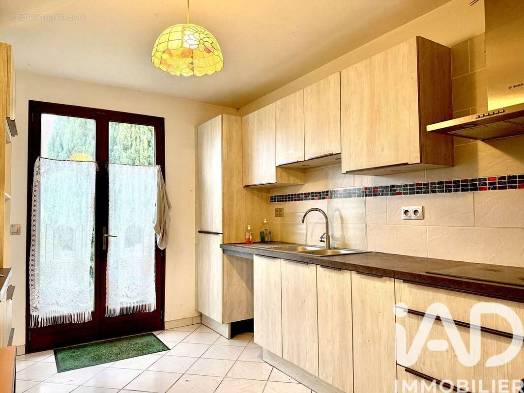 Photo 3 - Maison à VILLEBON-SUR-YVETTE