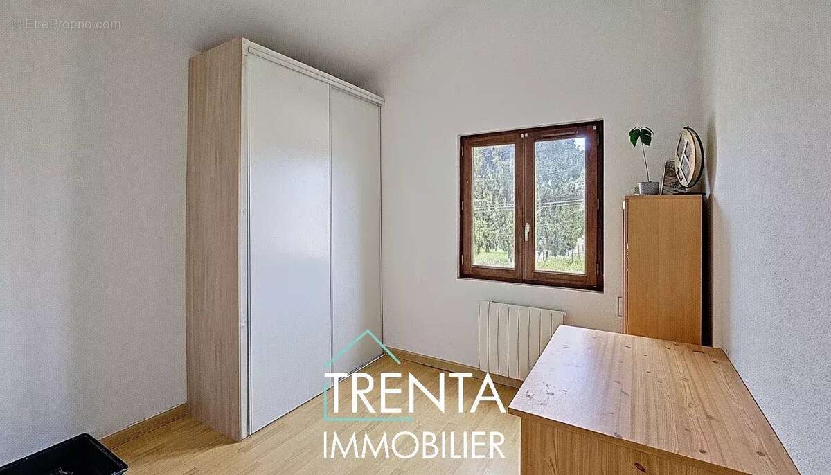 Maison à LES ABRETS