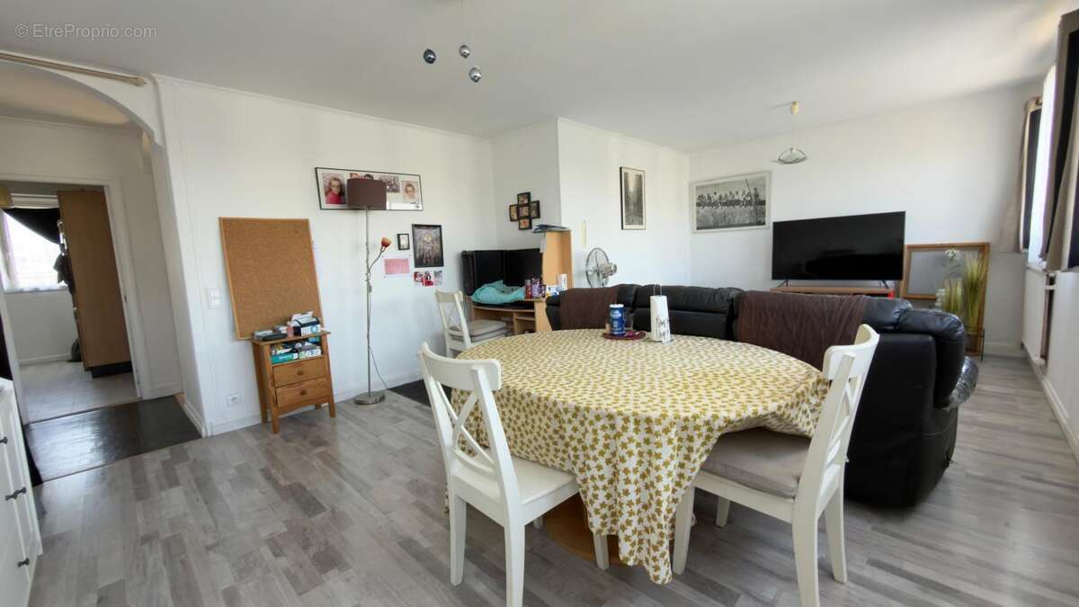 EXCLUSIVITE - F4 (71m²), 27 m² de séjour, Cave et Box - photo 4