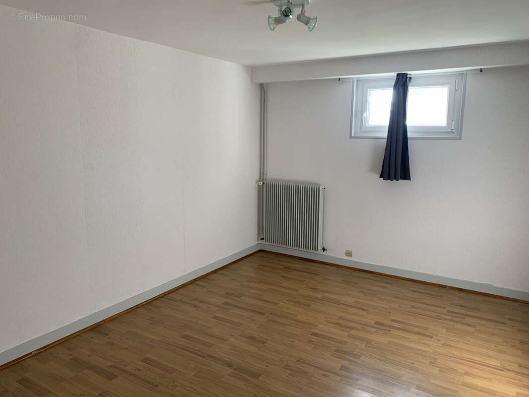 Maison à CHATELLERAULT