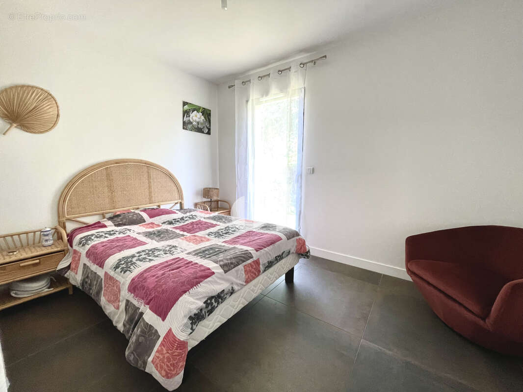 Maison plain-pied Gradignan 163m2 avec piscine chauffée - photo 8