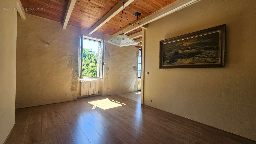 PERVILLE 82400 maison pierre 6 pièce(s) 156.56 m2 - photo 6