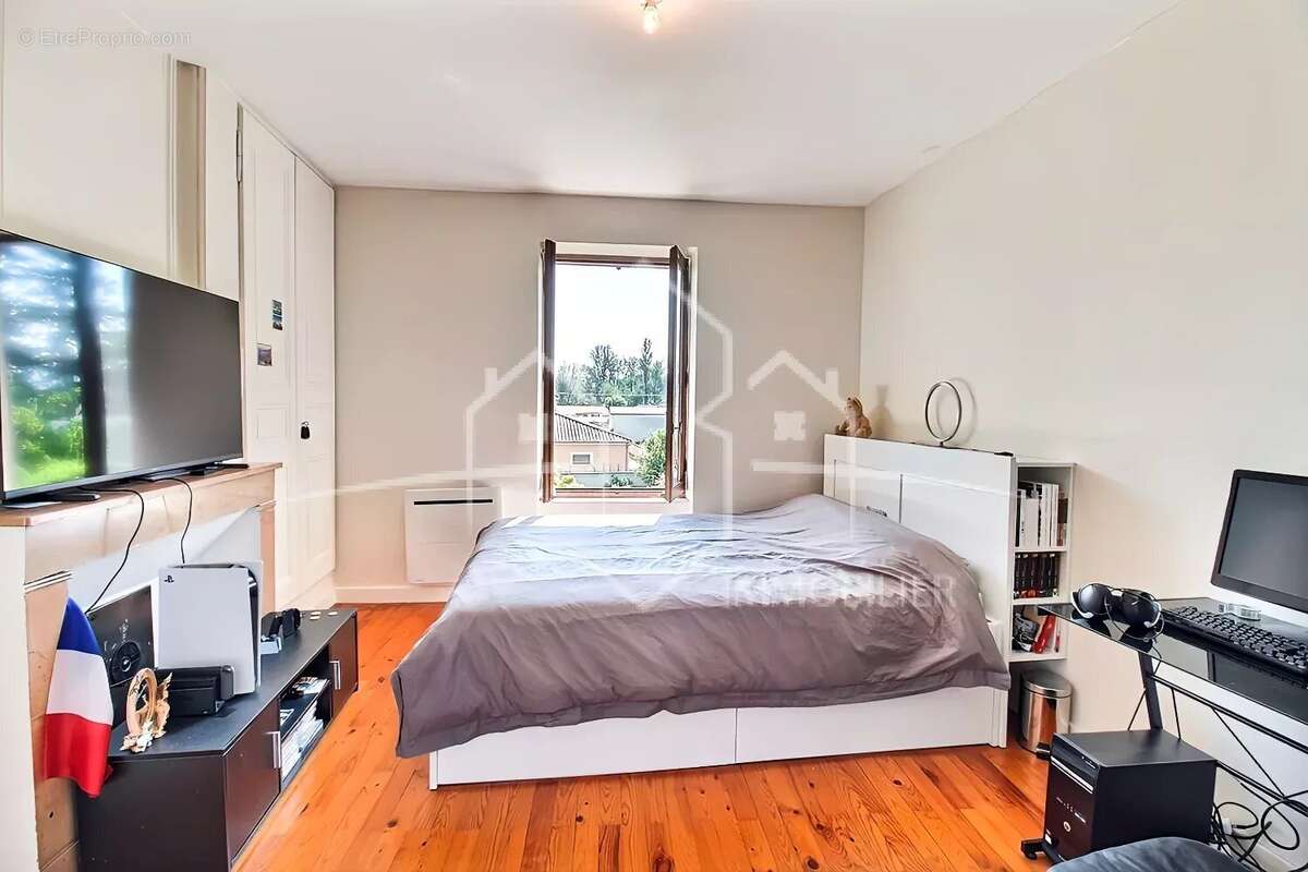 immeuble de rapport comportant 2 appartements T4 + terrain constructible - photo 18