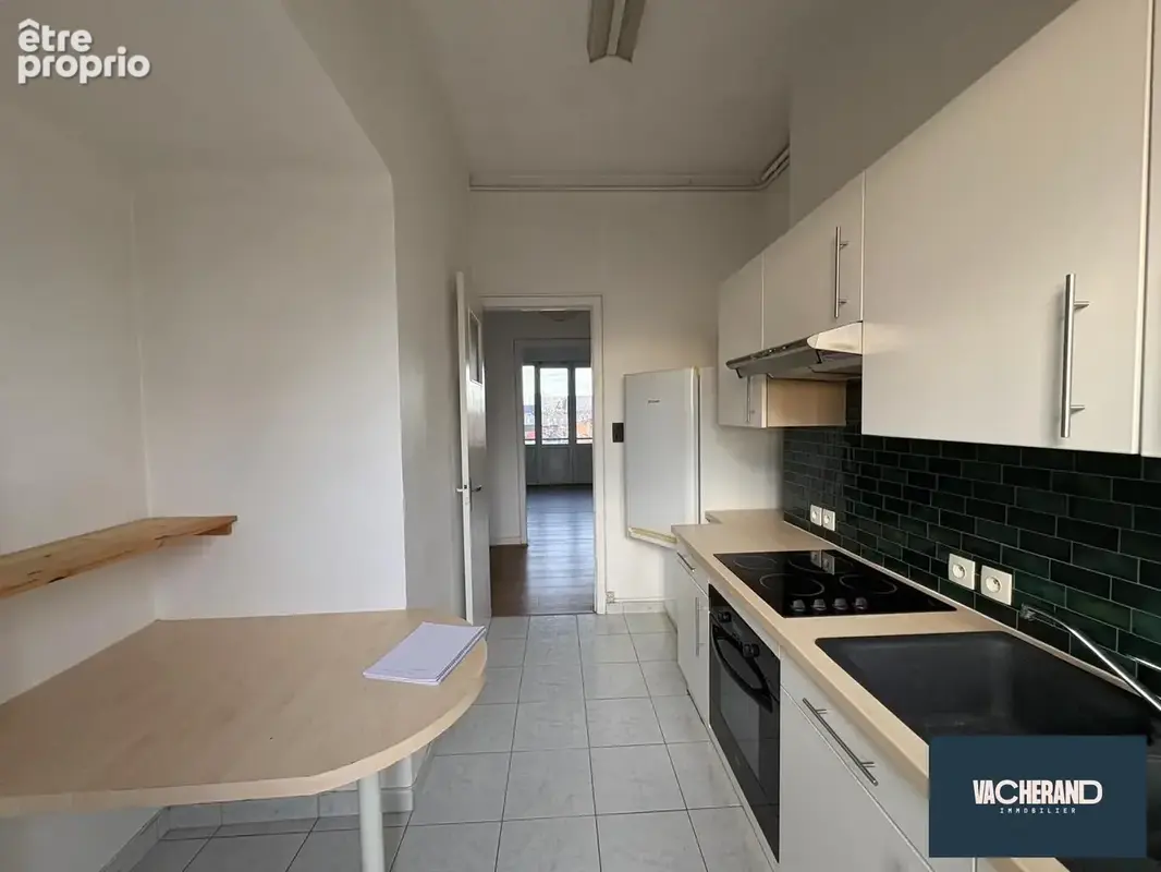 Appartement 3 pièces 64 m² à vendre à Lille (59000) - photo 2