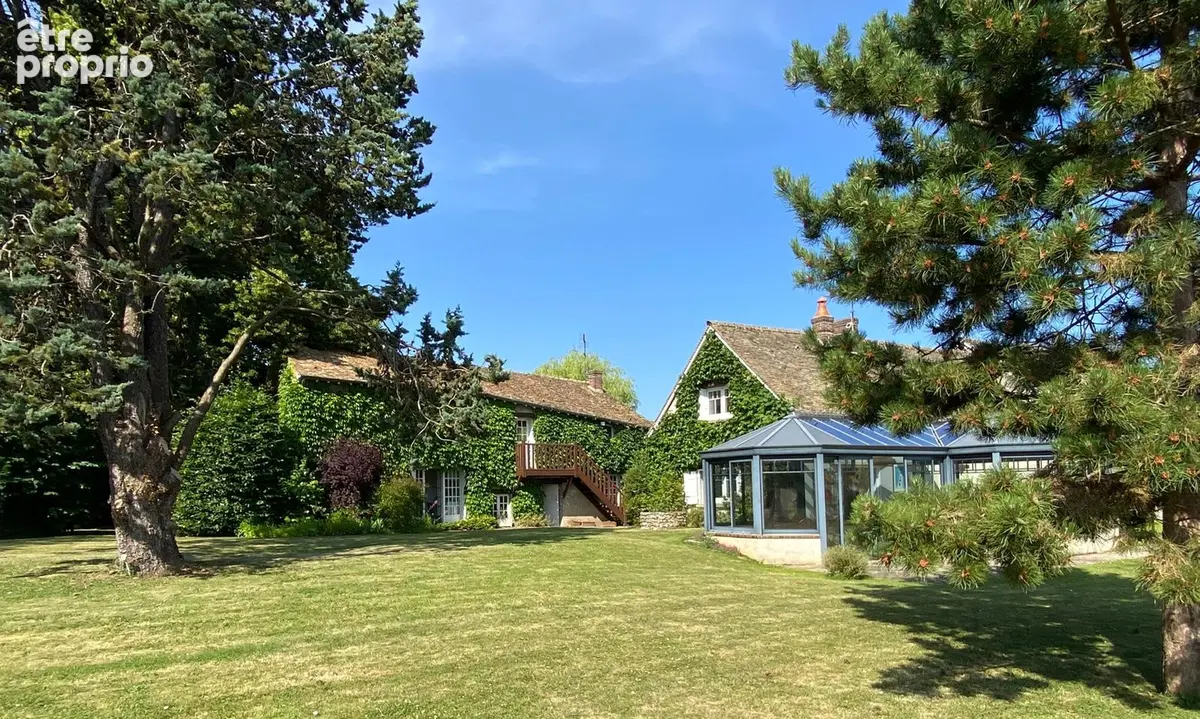 Maison à HOUDAN