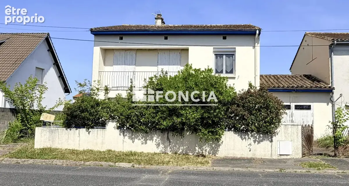 Maison à AMBES