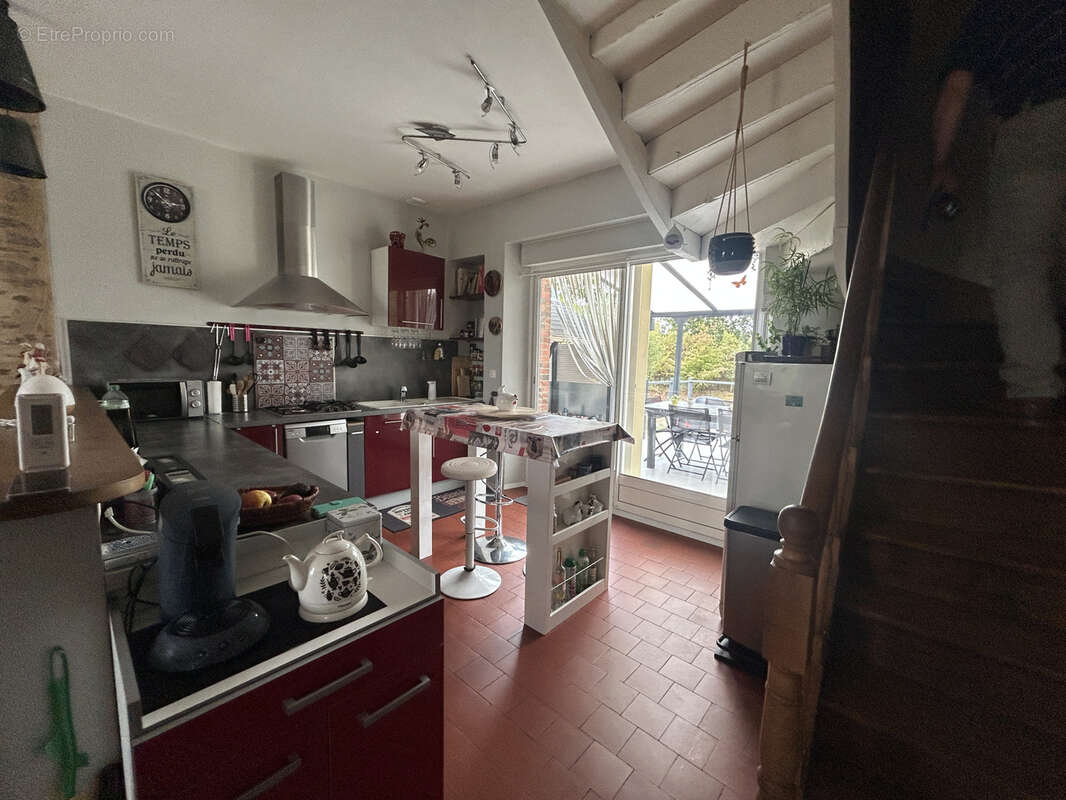 Maison ancienne rénovée avec cave, atelier, jardin - photo 6