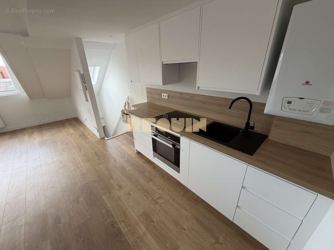 Appartement 40 m² à Lille  - photo 4