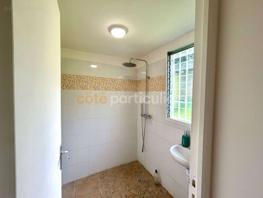 Maison à SAINTE-ROSE