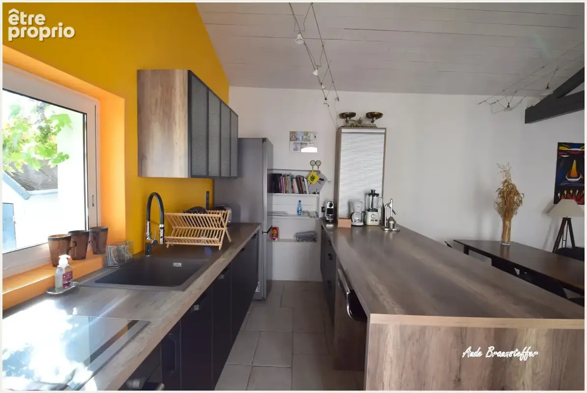 Maison à vendre 5 pièces SAINT CLEMENT DES BALEINES (17), 3 chambres, belle réception - photo 6