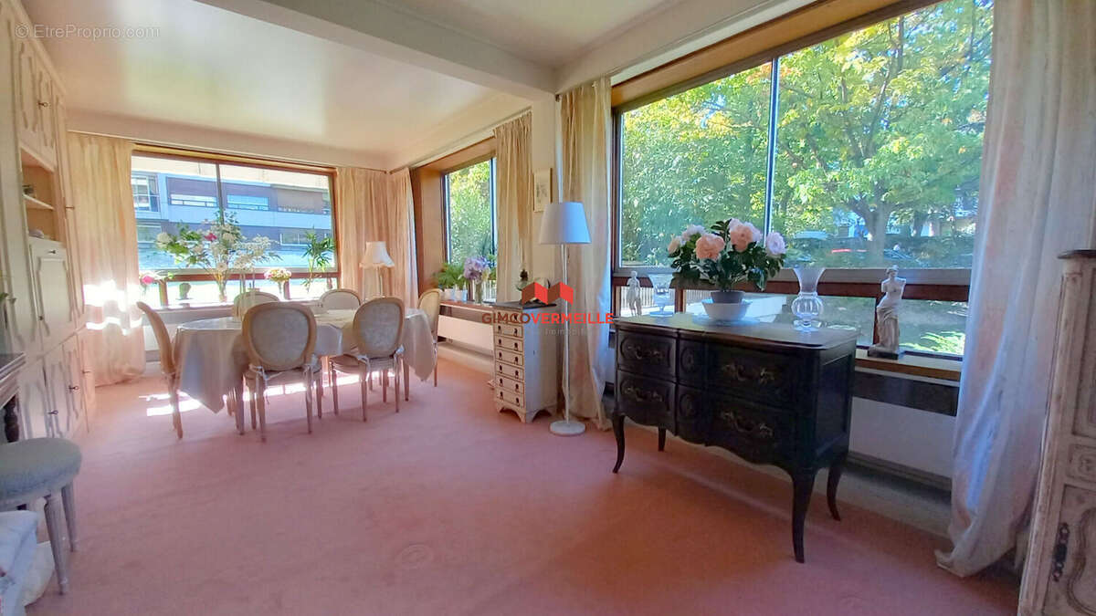 Appartement à LOUVECIENNES