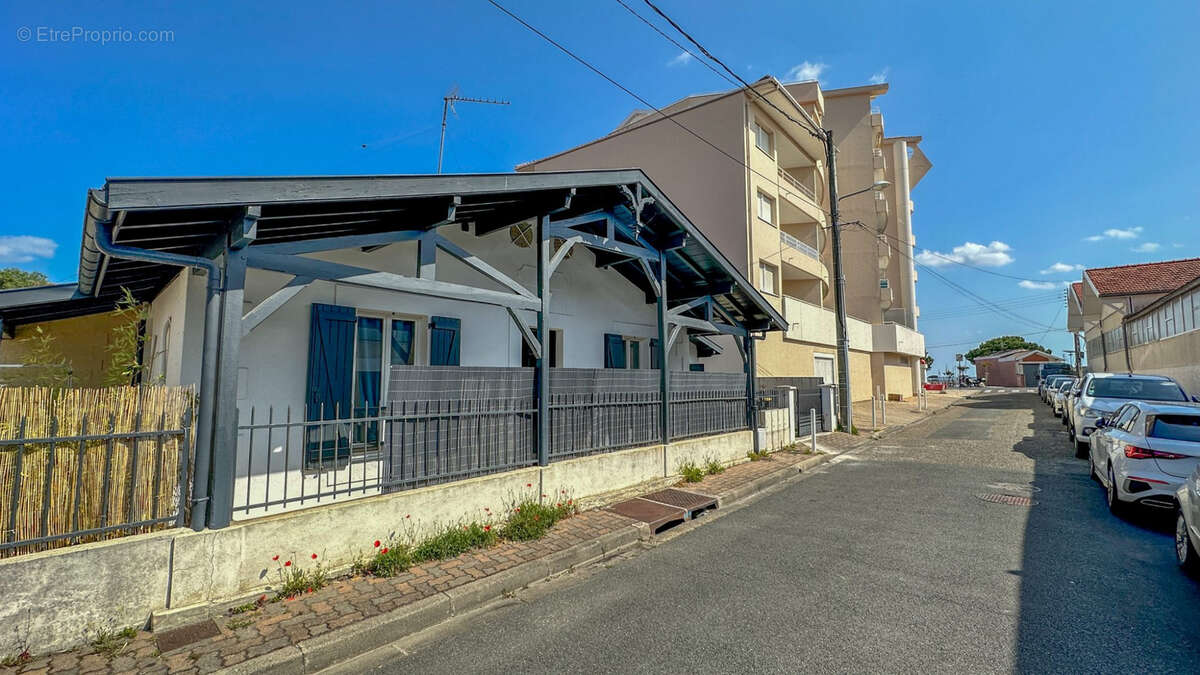 Duplex de type 2 avec cabine et terrasses - photo 16