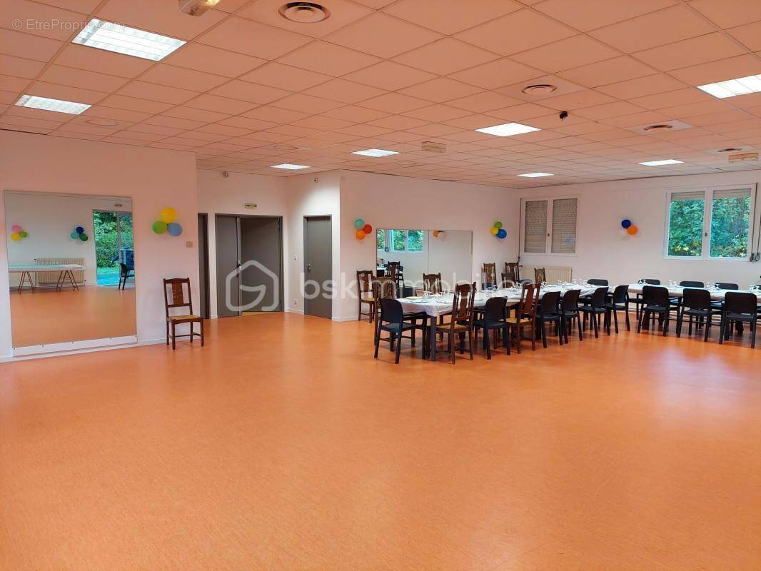 Commerce à SAINTE-MAURE-DE-TOURAINE