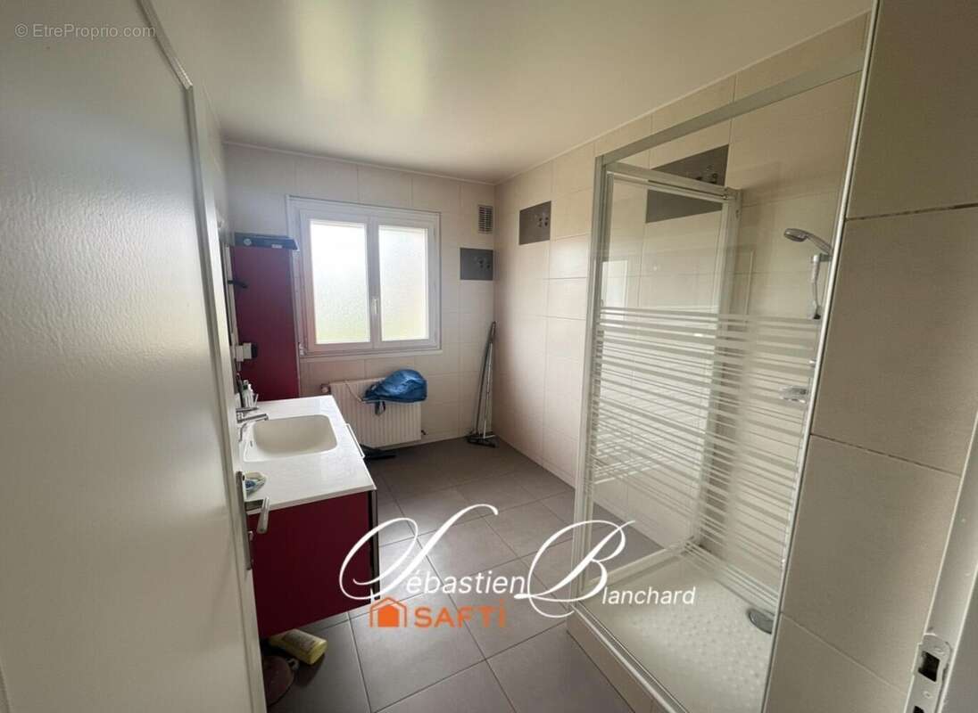 Photo 3 - Maison à VETRAZ-MONTHOUX