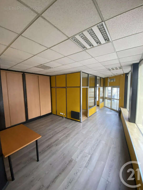 Autre à PERONNE