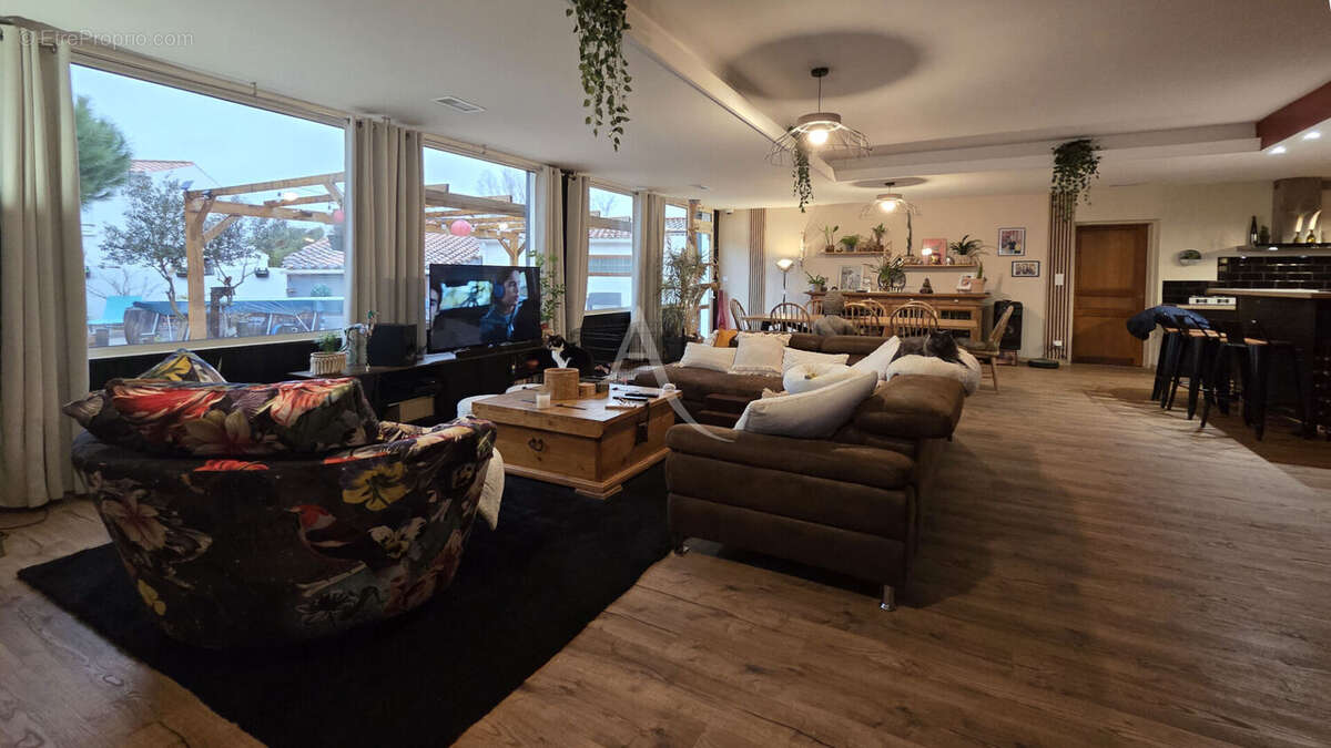 Maison à NOTRE-DAME-DE-RIEZ