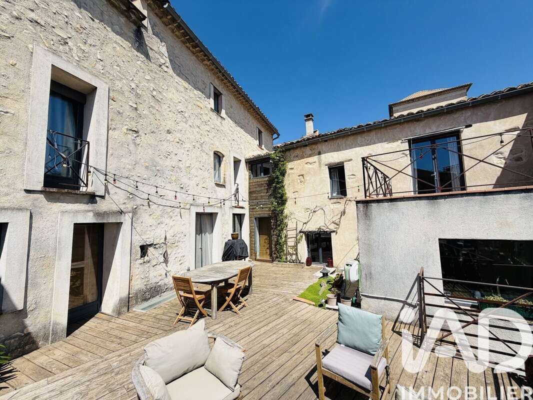Maison 220 m² à Cassagnoles  - photo 3