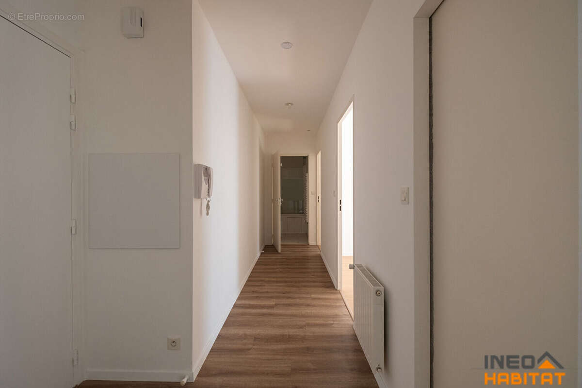 Appartement Saint-gregoire 3 pièce(s) 59.80 m2 - photo 9