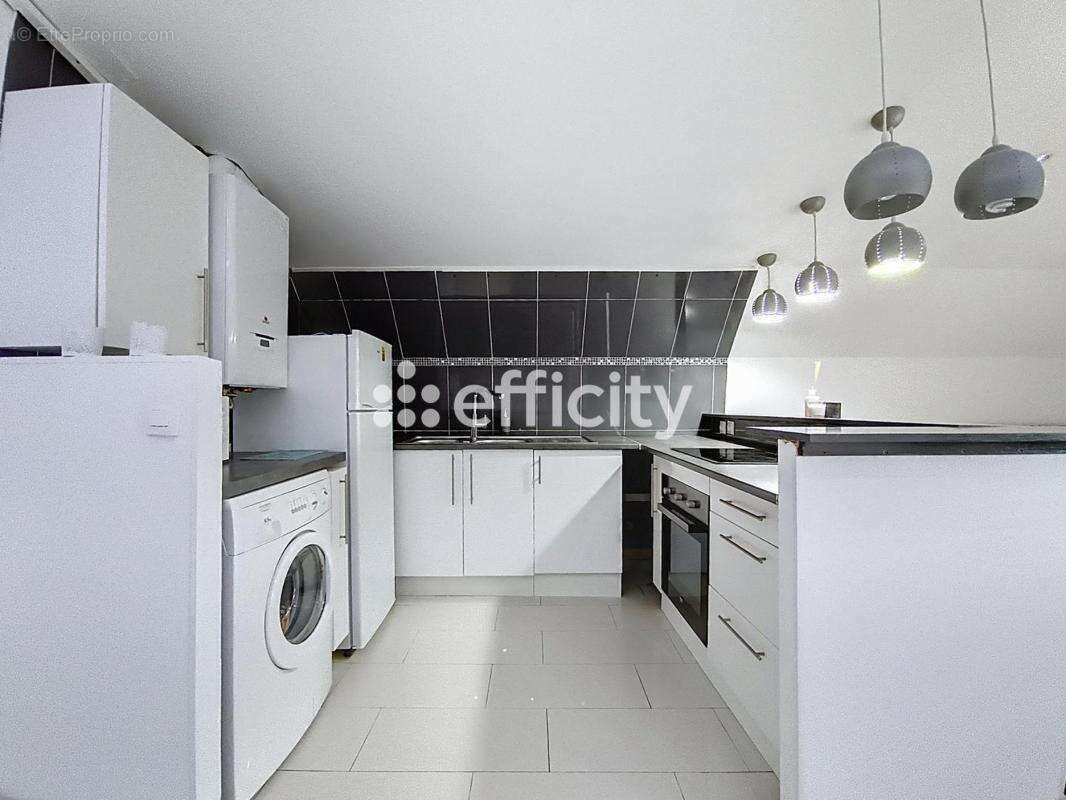 Appartement à MAFFLIERS