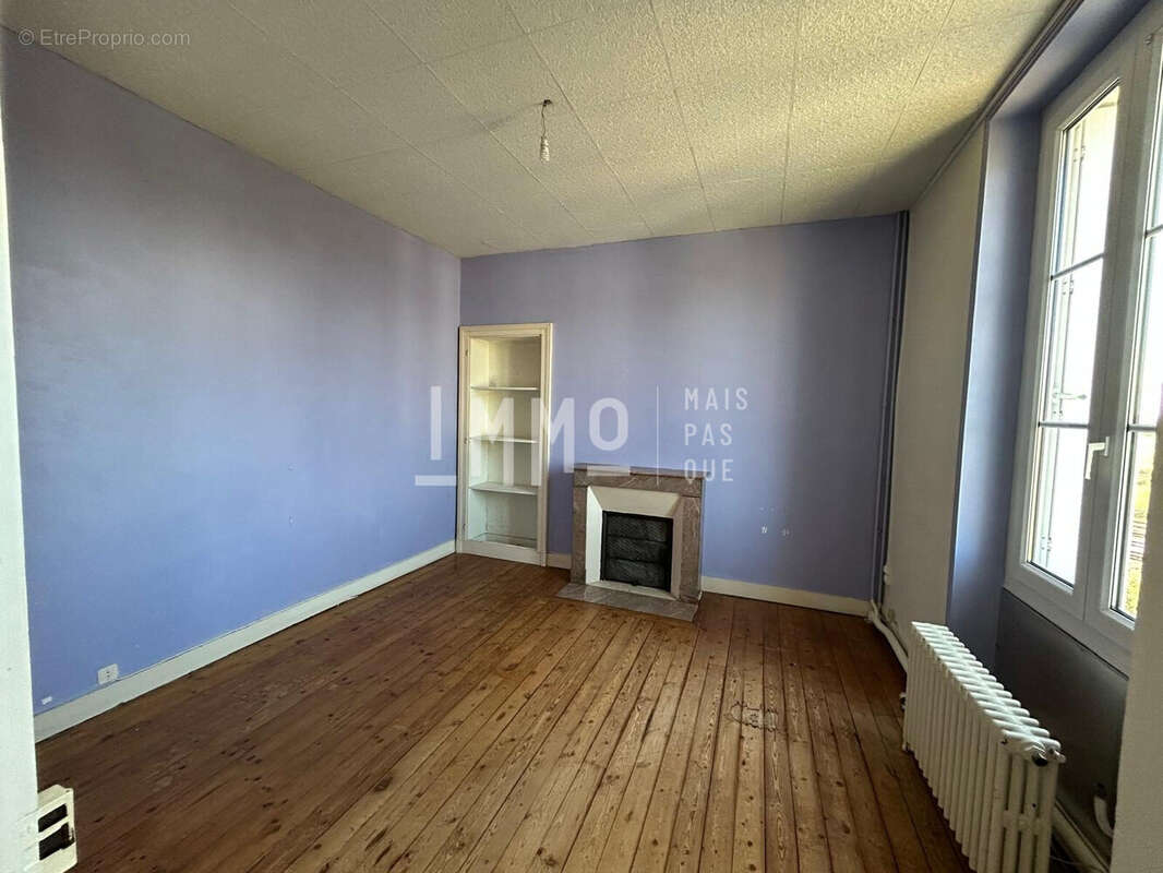 Maison à VOUVRAY-SUR-LOIR