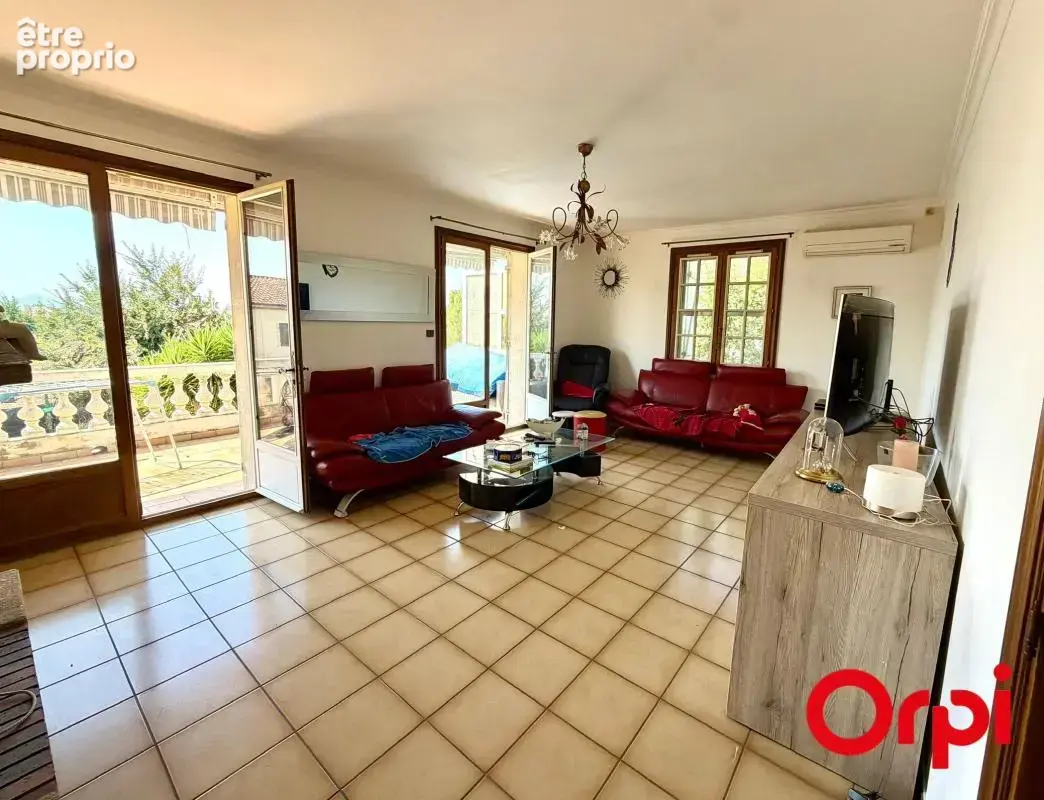 À vendre maison 107 m² + t2 indépendant – 1 230 m² de jardin – piscine - saint mitre 13013 - photo 8