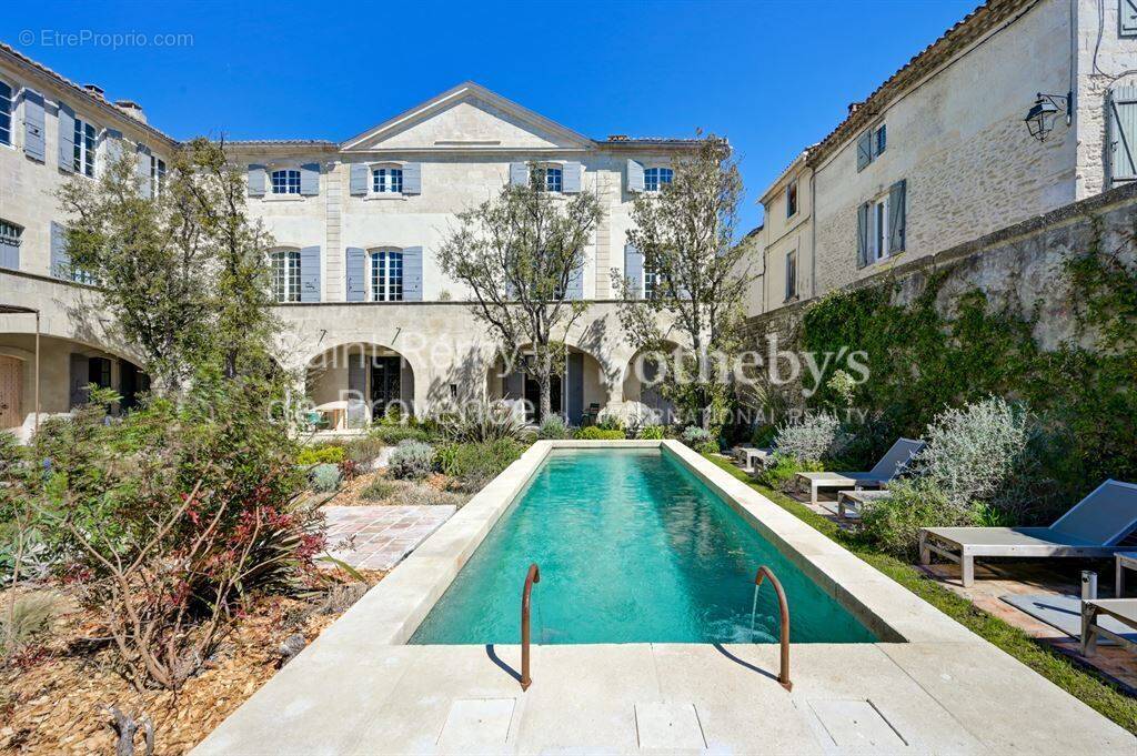 Maison à SAINT-REMY-DE-PROVENCE