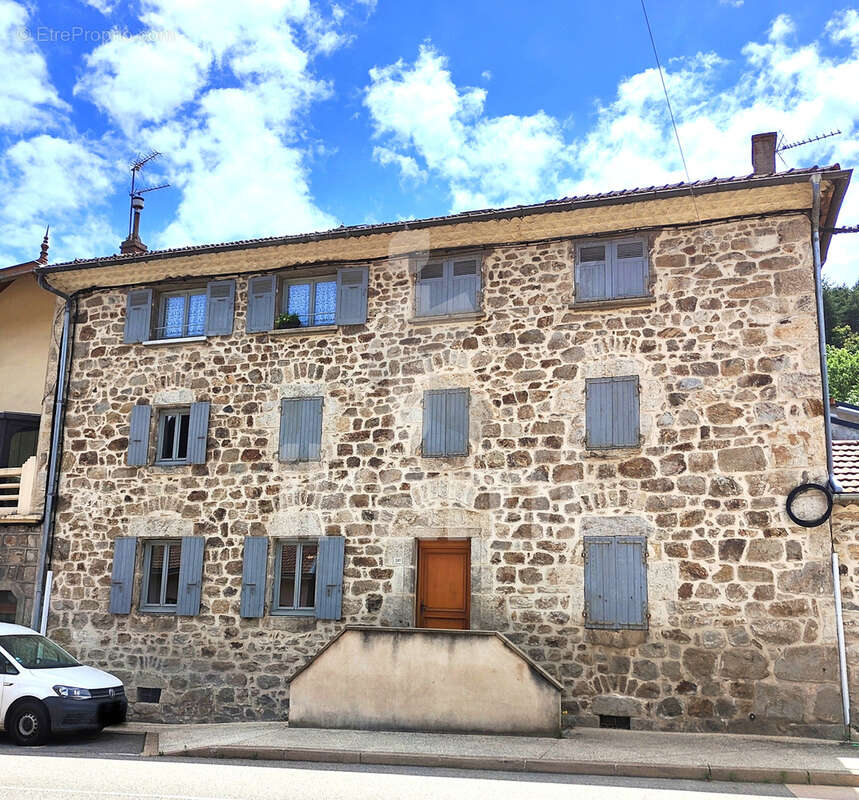 Appartement T4 de caractère, 3 chambres, cave - photo 12