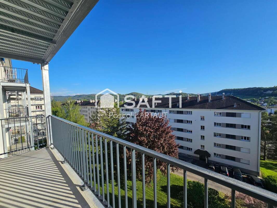 Photo 5 - Appartement à LONS-LE-SAUNIER