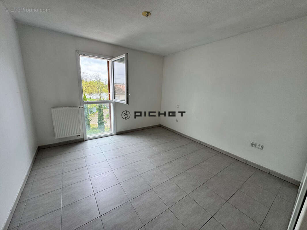 Appartement à BEGLES